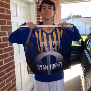 Meet your Posher, Ryan